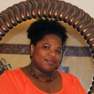 Meet your Posher, Carolyn